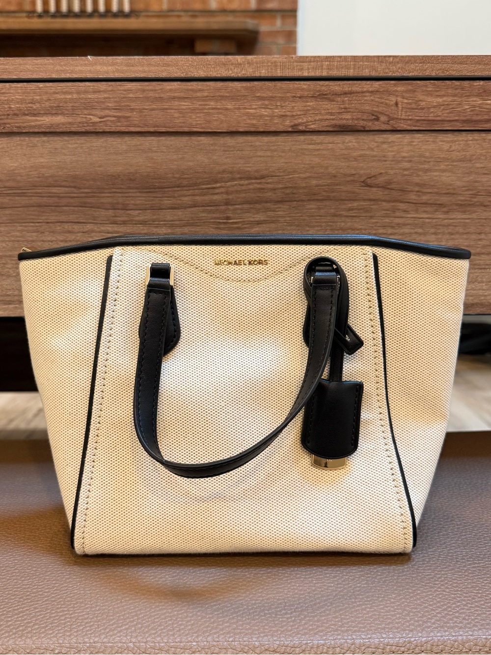 Michael Kors Taryn Crossbody